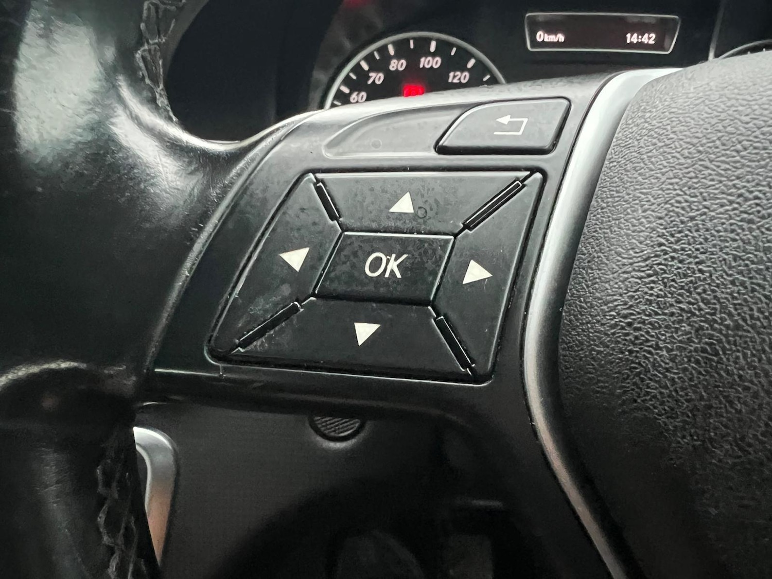 Used Mercedes-Benz A-Class 2014 for sale - 76613167: Photo 21