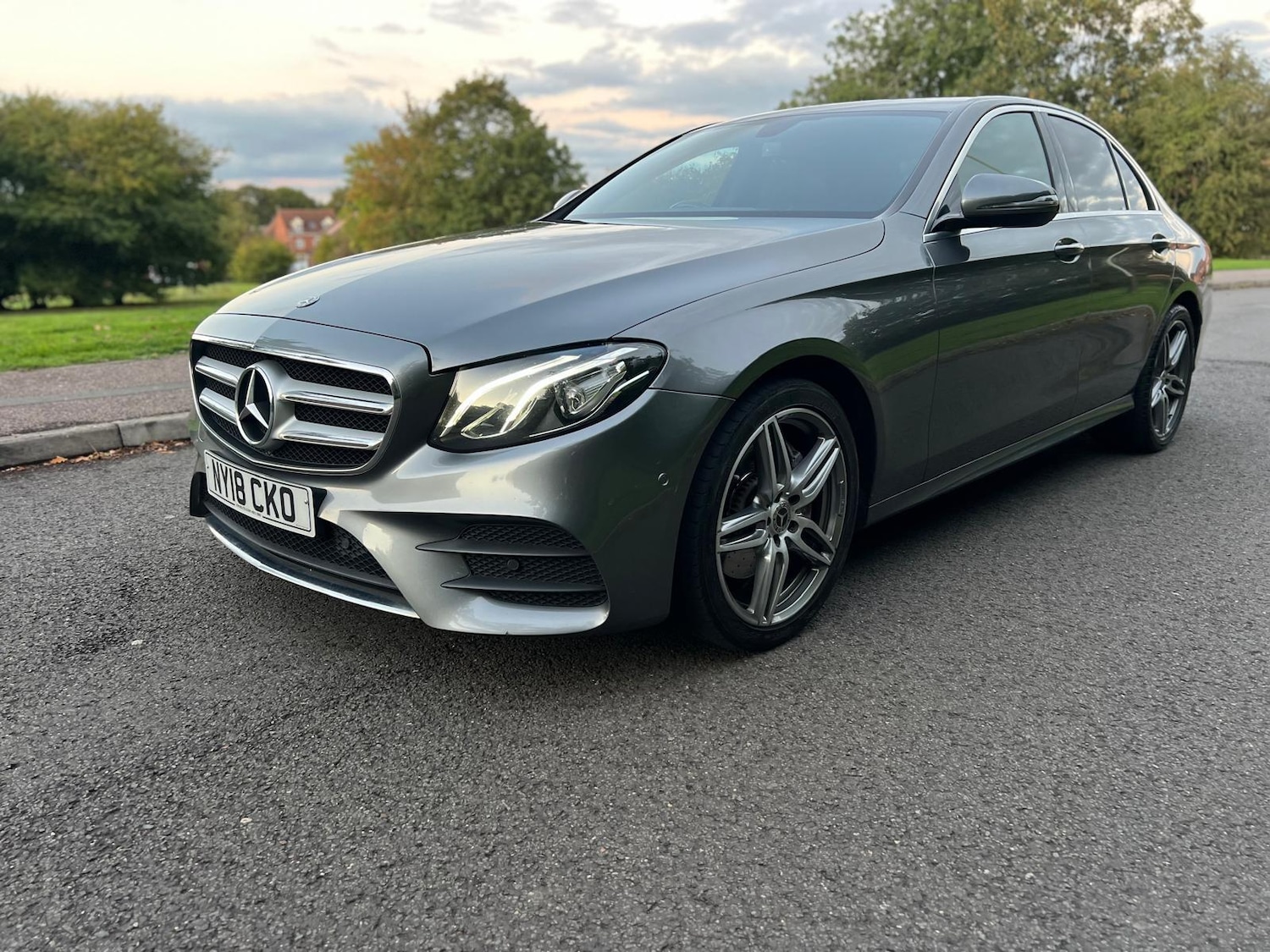 Used Mercedes-Benz E Class 2018 for sale - 76382601: Photo 3