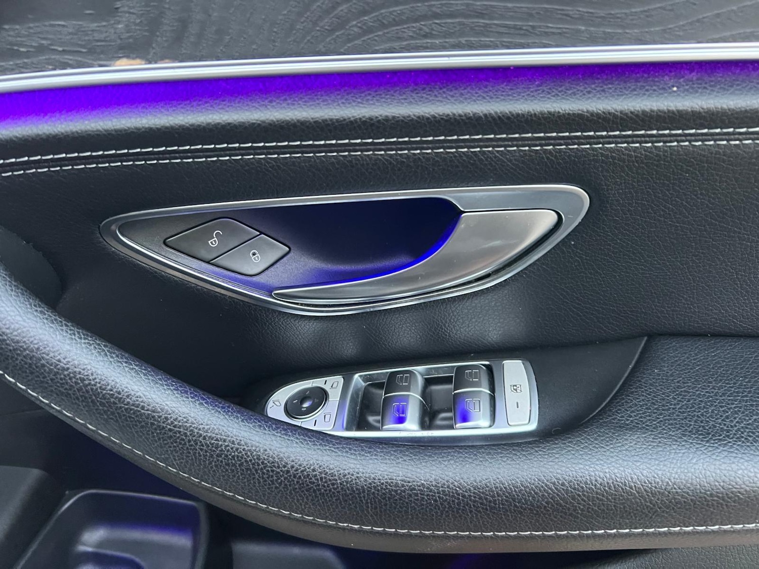 Used Mercedes-Benz E Class 2018 for sale - 76382601: Photo 36