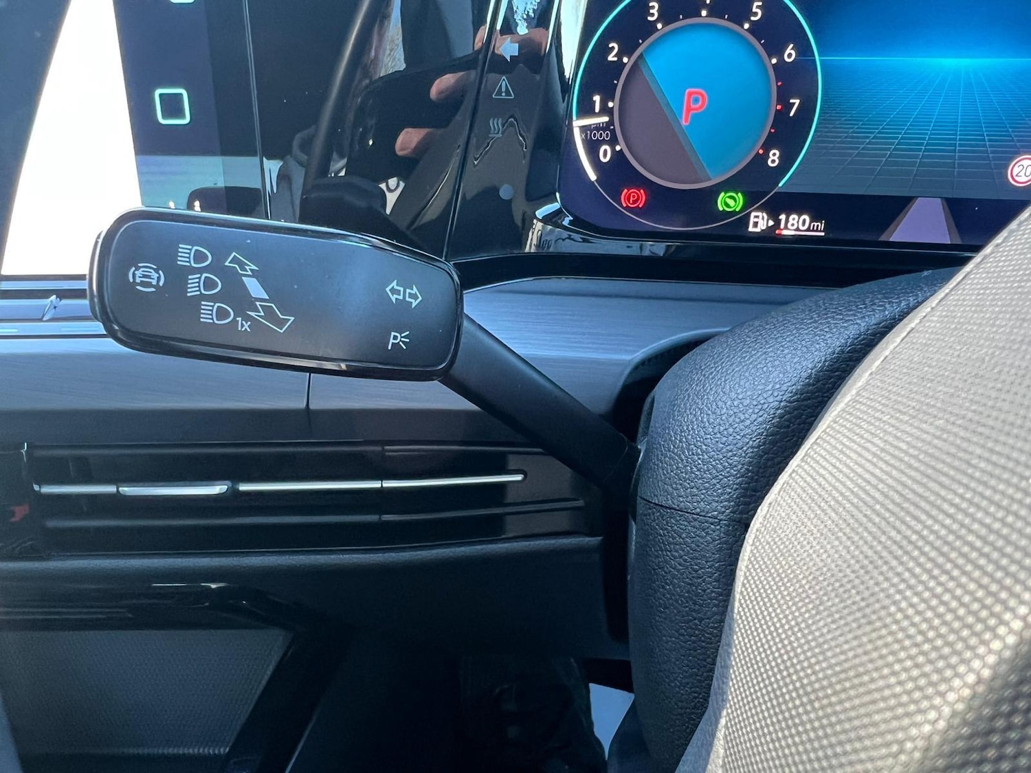 Used Volkswagen Golf 2023 for sale - 77559206: Photo 37