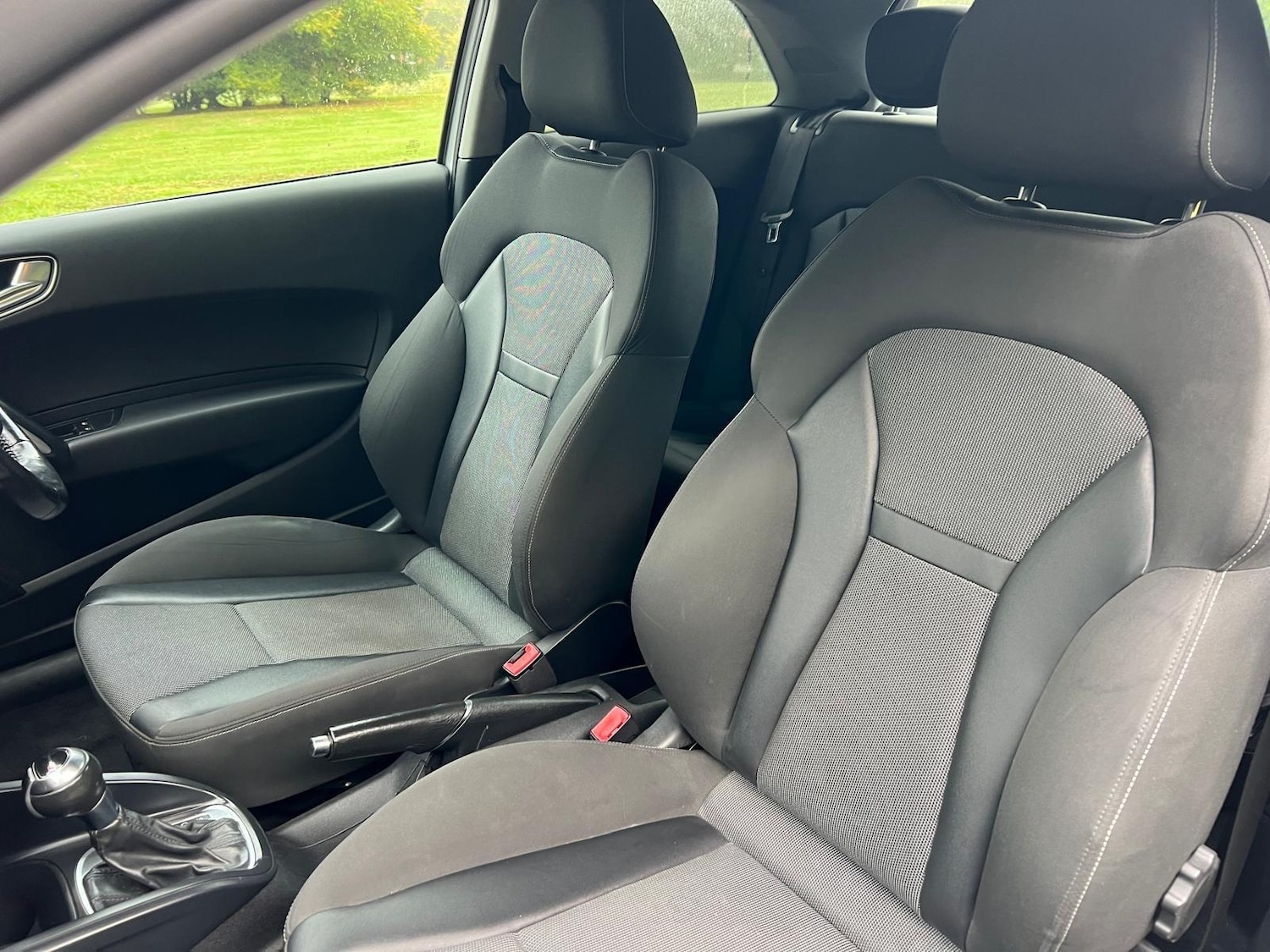 Used Audi A1 2011 for sale - 76382576: Photo 12