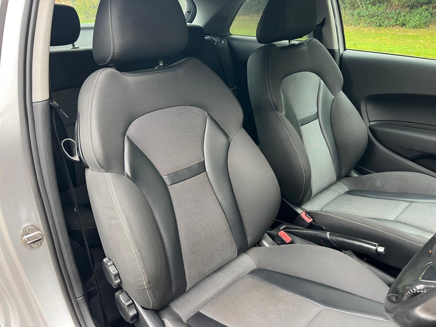 Used Audi A1 2011 for sale - 76382576: Photo 9