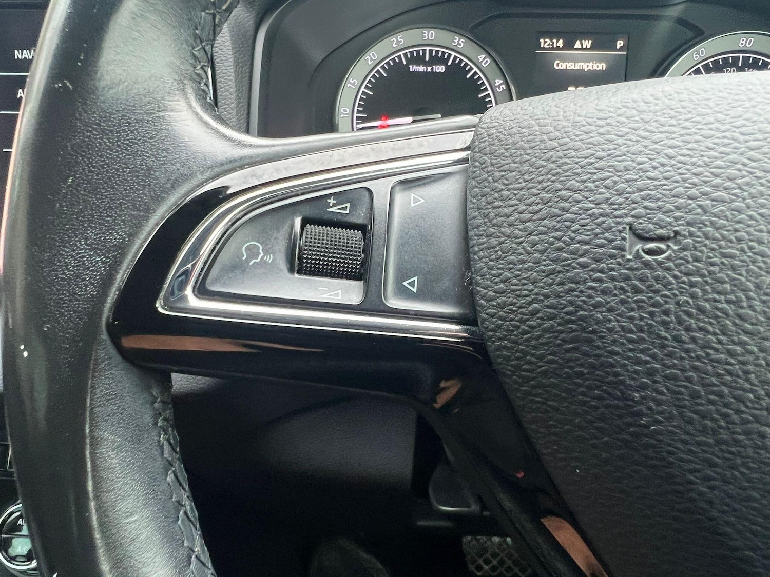 Used Skoda Karoq 2019 for sale - 76899221: Photo 22