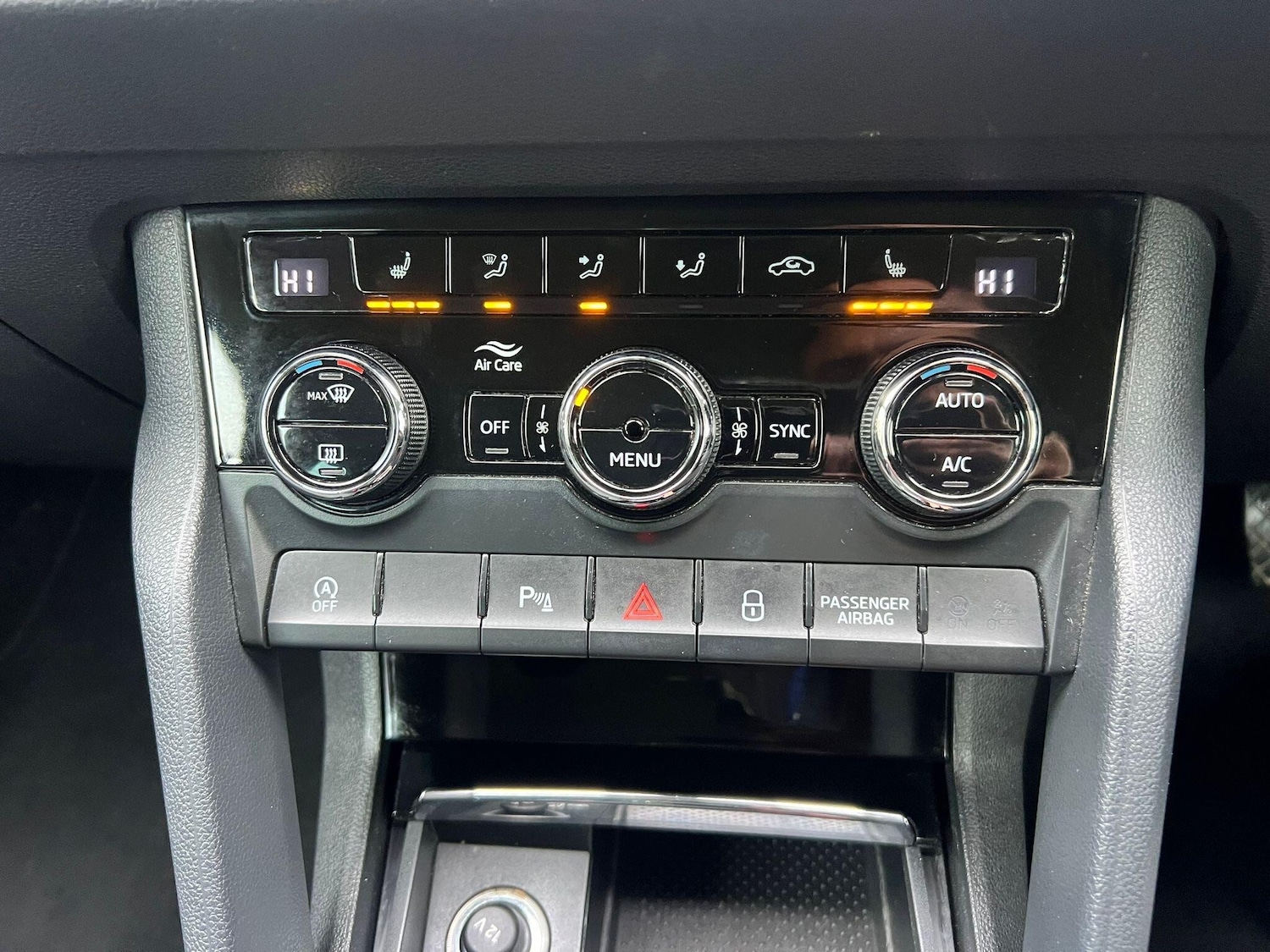 Used Skoda Karoq 2019 for sale - 76899221: Photo 26