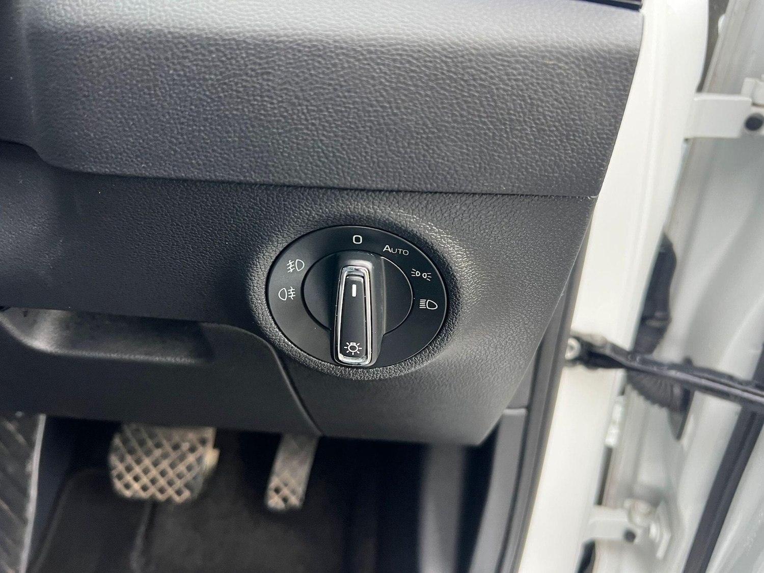 Used Skoda Karoq 2019 for sale - 76899221: Photo 30