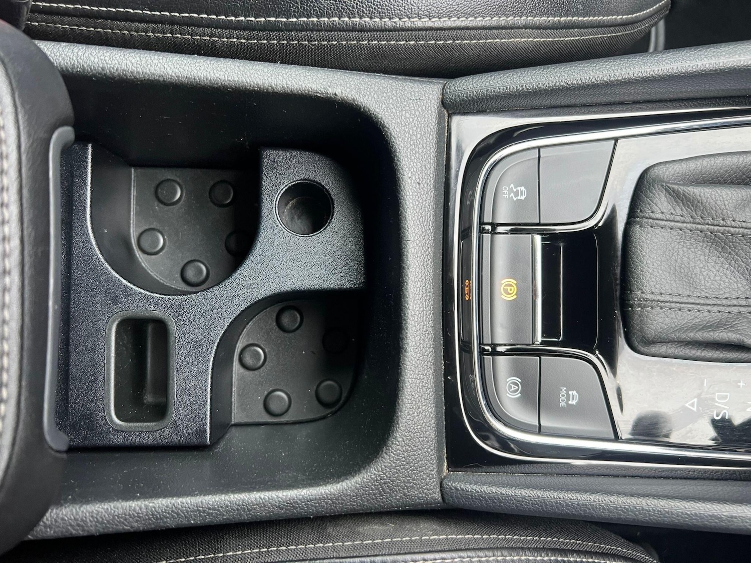 Used Skoda Karoq 2019 for sale - 76899221: Photo 33