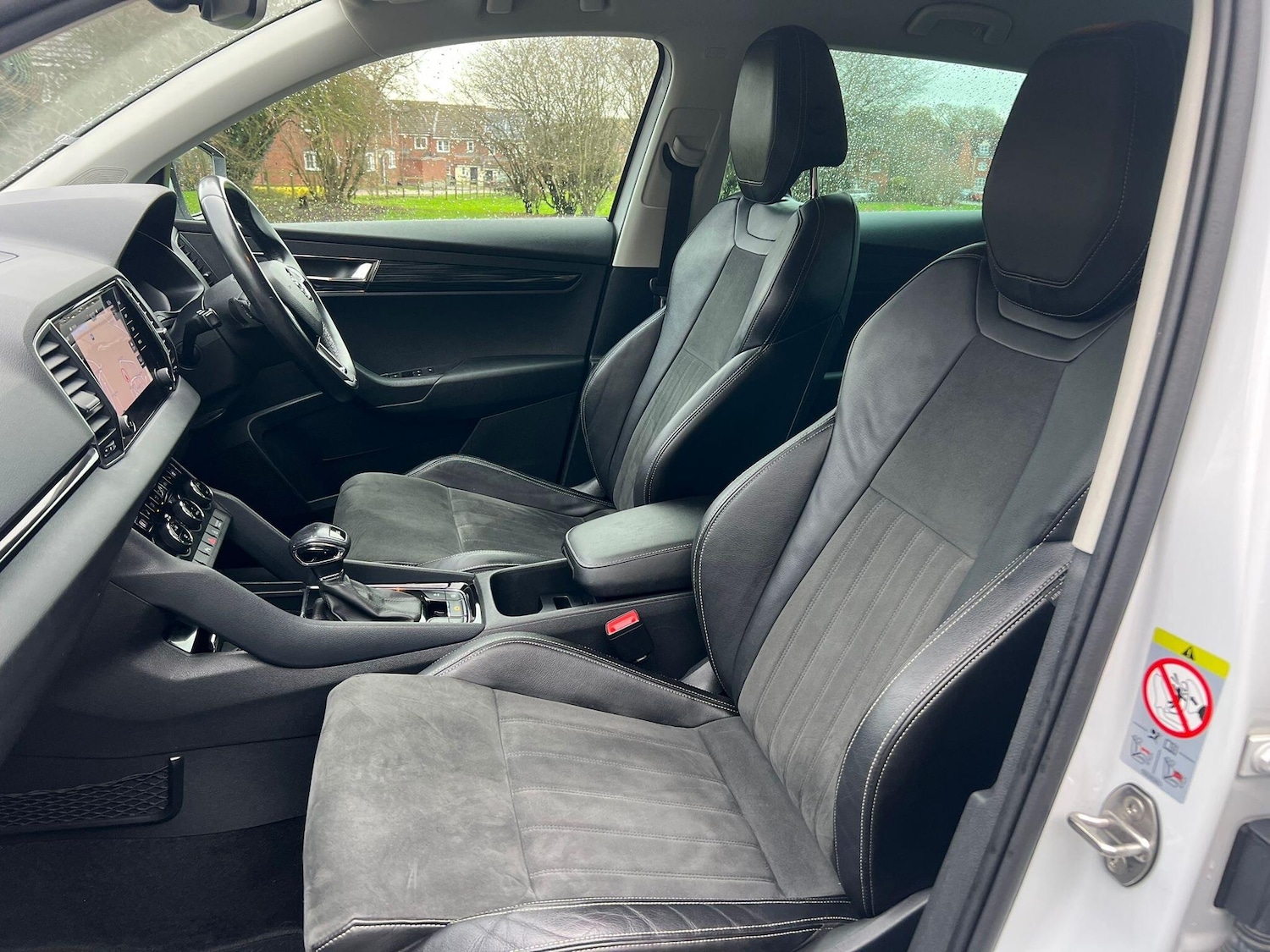 Used Skoda Karoq 2019 for sale - 76899221: Photo 9