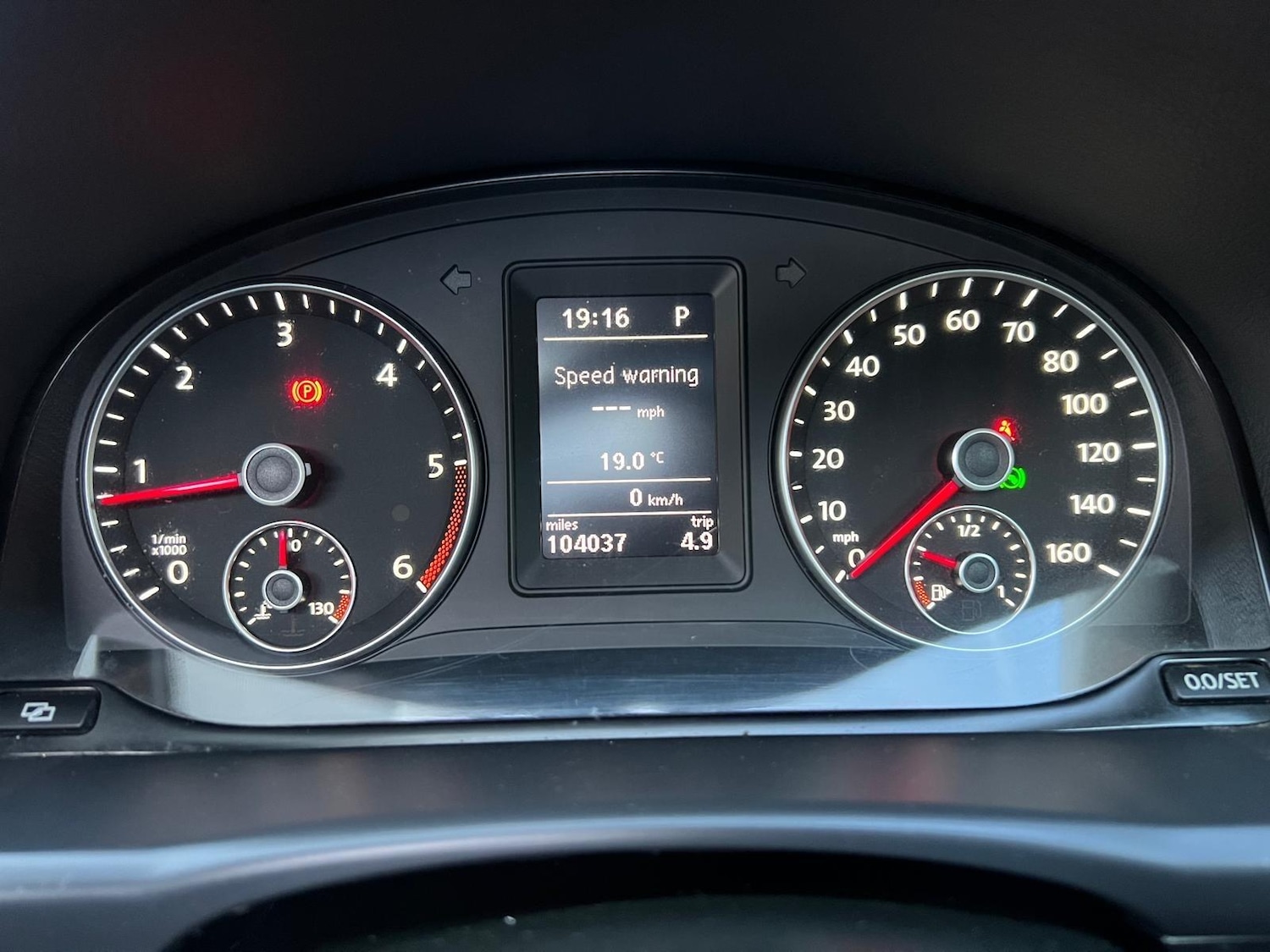 Used Volkswagen Touran 2011 for sale - 76382592: Photo 33