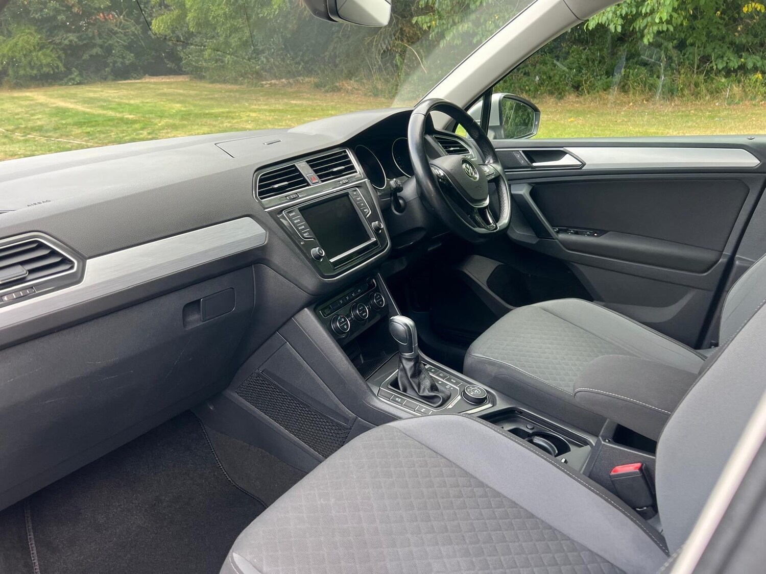 Used Volkswagen Tiguan 2017 for sale - 76382591: Photo 11