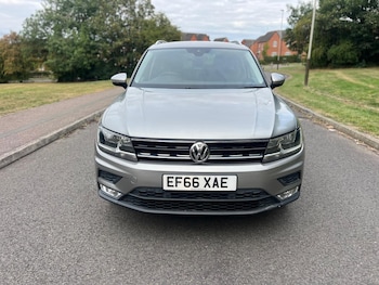 Used Volkswagen Tiguan 2017 for sale - 76382591: Photo
