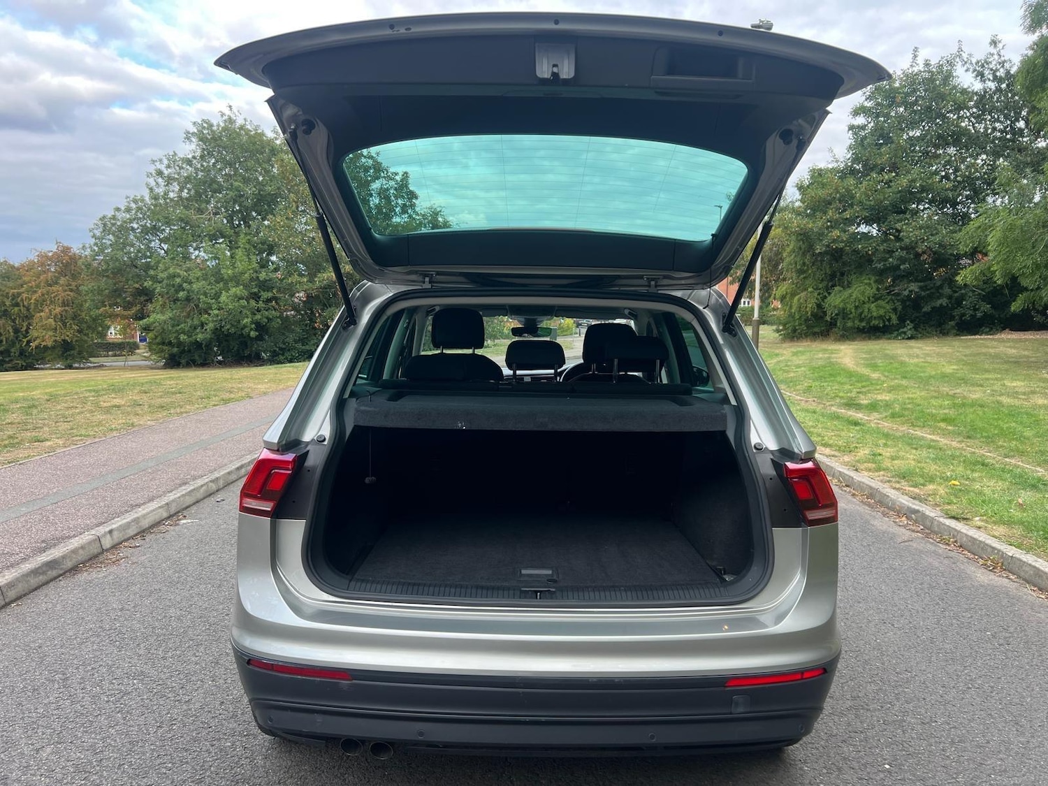 Used Volkswagen Tiguan 2017 for sale - 76382591: Photo 7