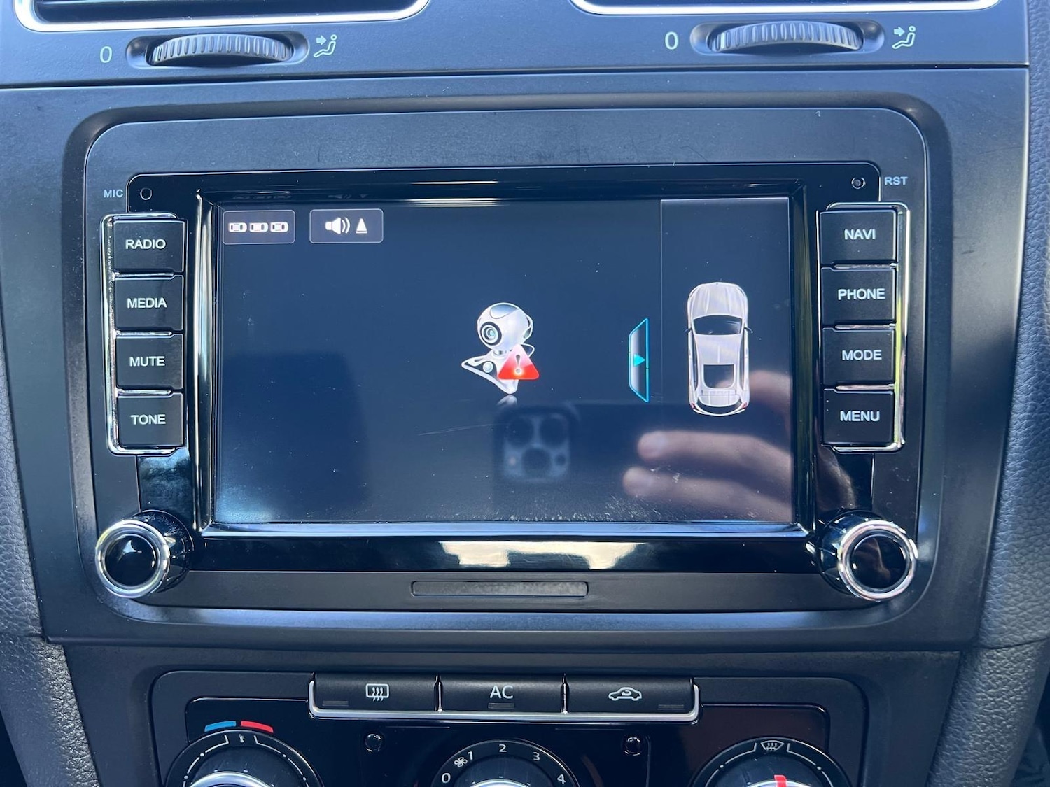 Used Volkswagen Golf 2011 for sale - 76382597: Photo 19