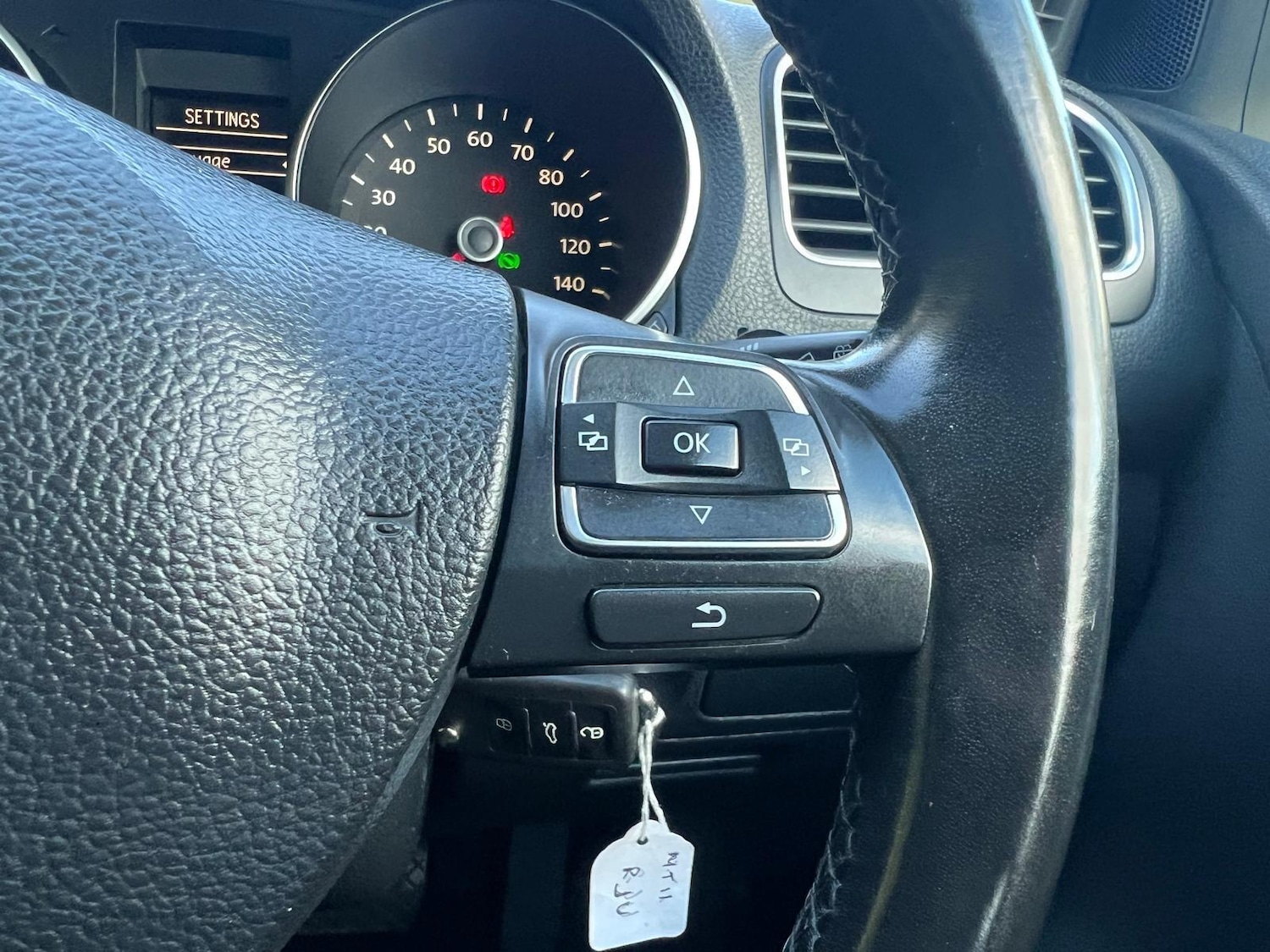 Used Volkswagen Golf 2011 for sale - 76382597: Photo 23