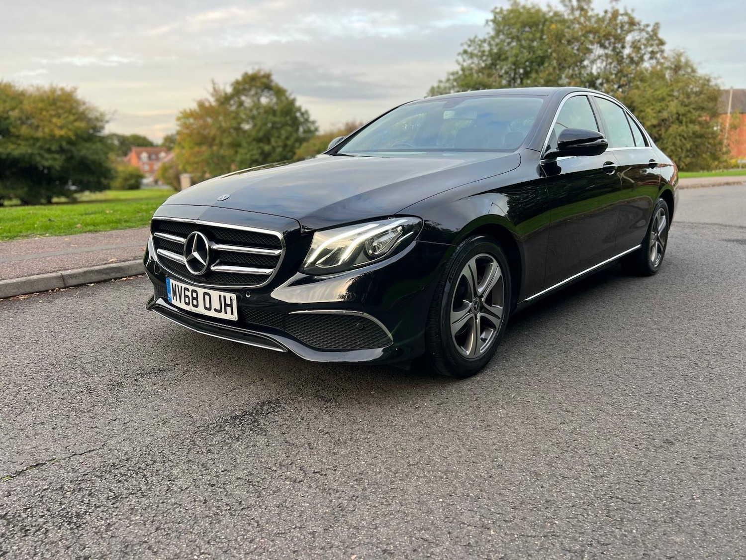 Used Mercedes-Benz E Class 2018 for sale - 76382596: Photo 3