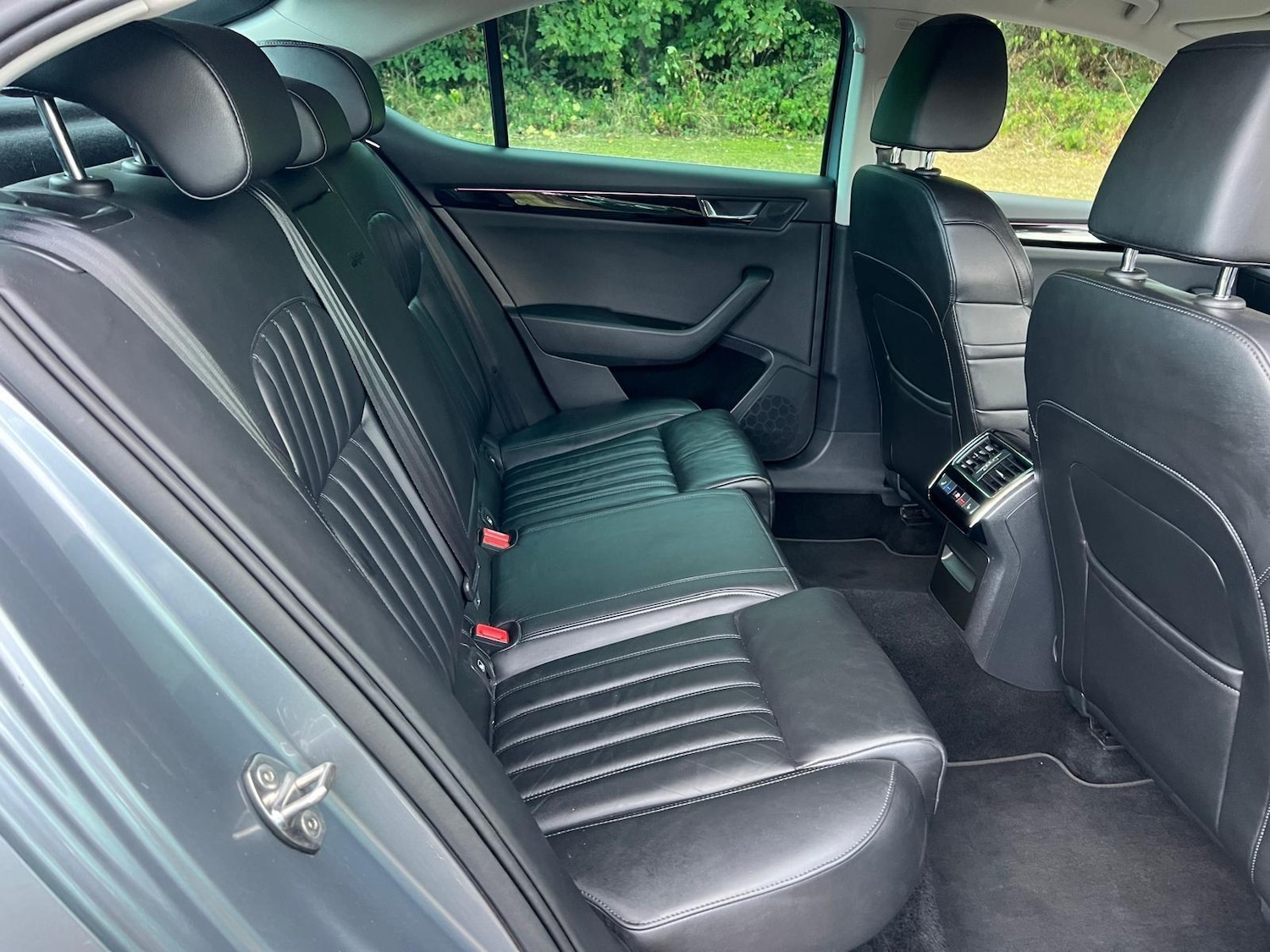 Used Skoda Superb 2017 for sale - 76382602: Photo 14