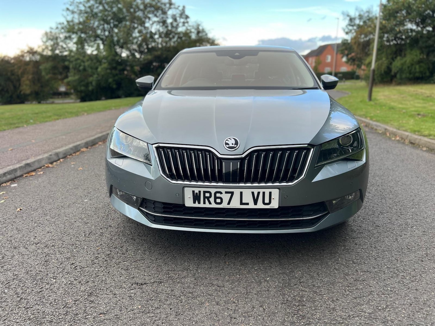 Used Skoda Superb 2017 for sale - 76382602: Photo 2