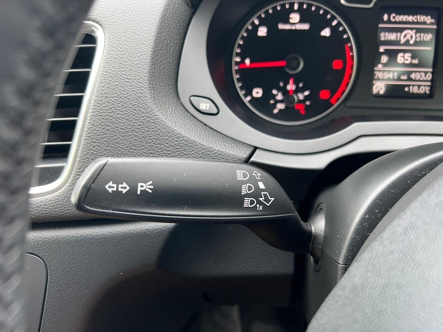 Used Audi Q3 2014 for sale - 76382599: Photo 23