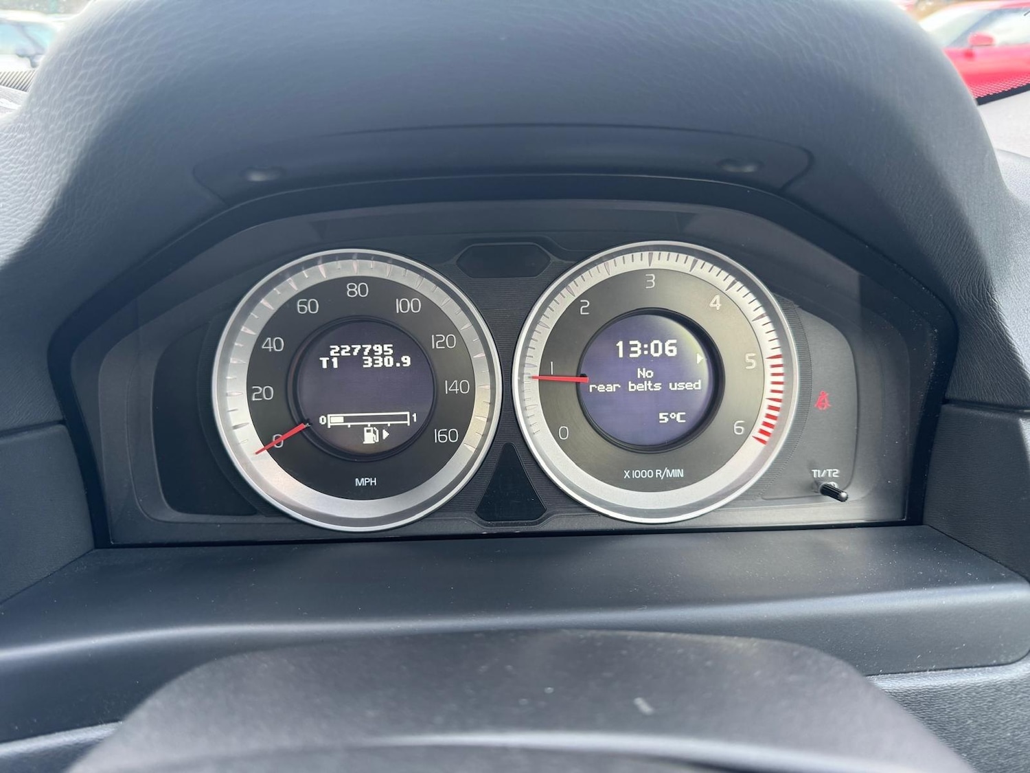 Used Volvo V70 2011 for sale - 77081910: Photo 30