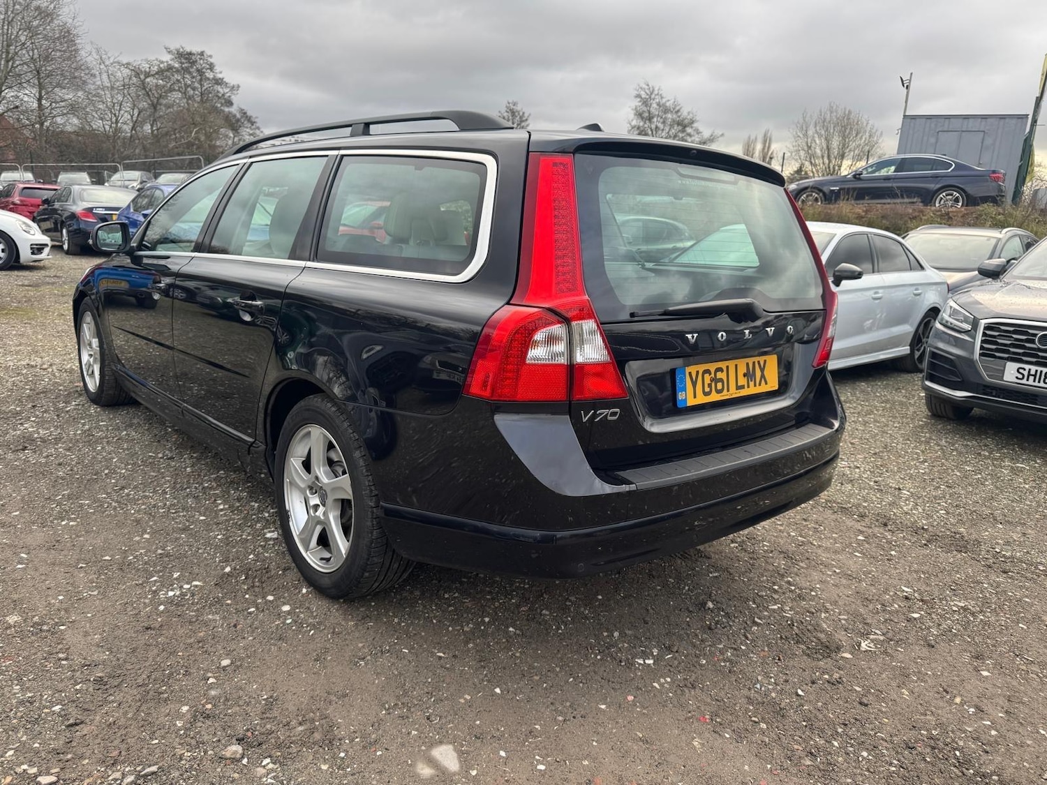 Used Volvo V70 2011 for sale - 77081910: Photo 4
