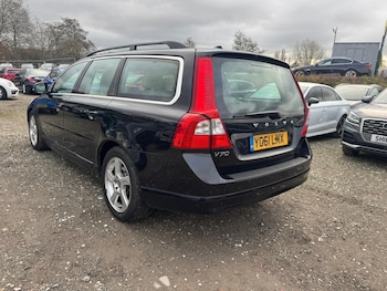 Used Volvo V70 2011 for sale - 77081910: Photo