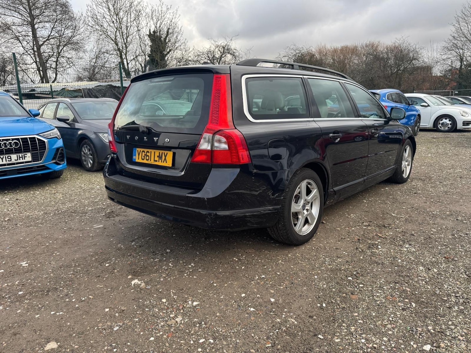 Used Volvo V70 2011 for sale - 77081910: Photo 6