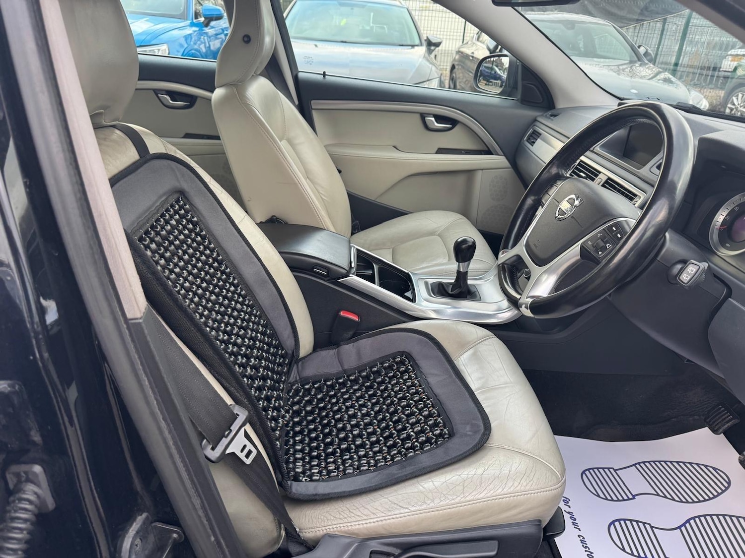 Used Volvo V70 2011 for sale - 77081910: Photo 8