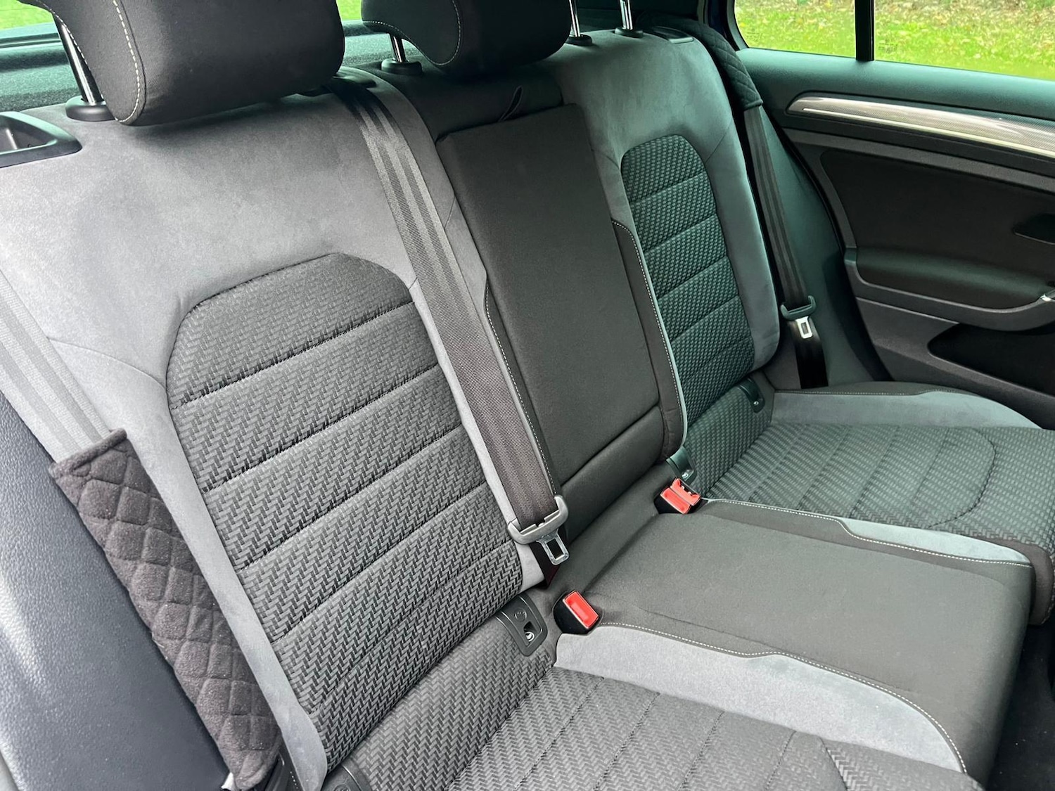 Used Volkswagen Golf 2017 for sale - 76688924: Photo 15