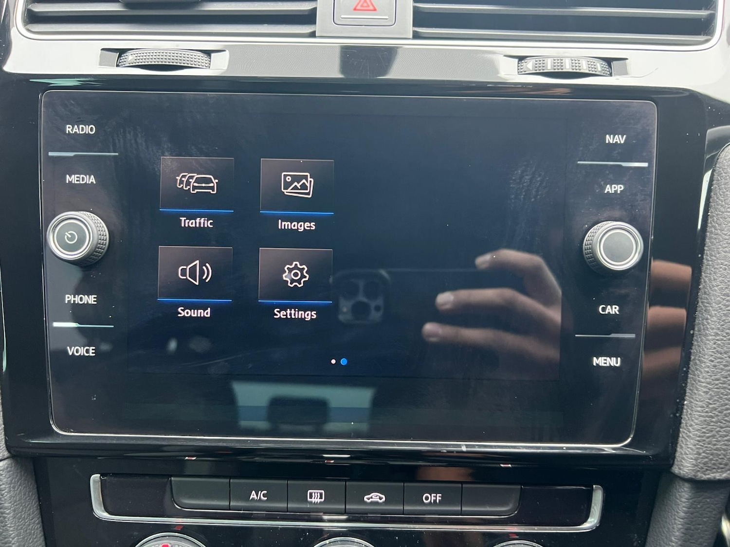 Used Volkswagen Golf 2017 for sale - 76688924: Photo 22