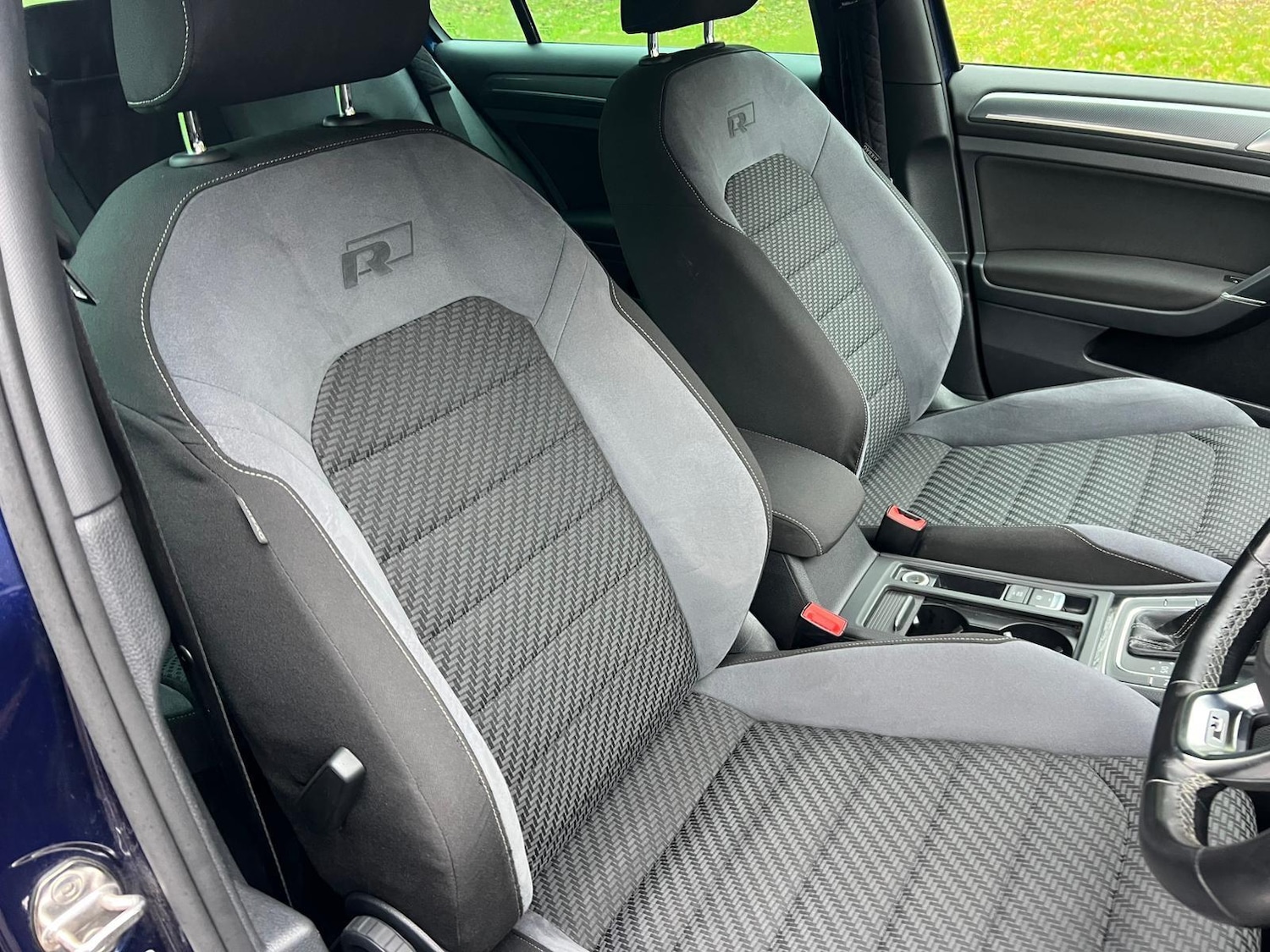 Used Volkswagen Golf 2017 for sale - 76688924: Photo 9