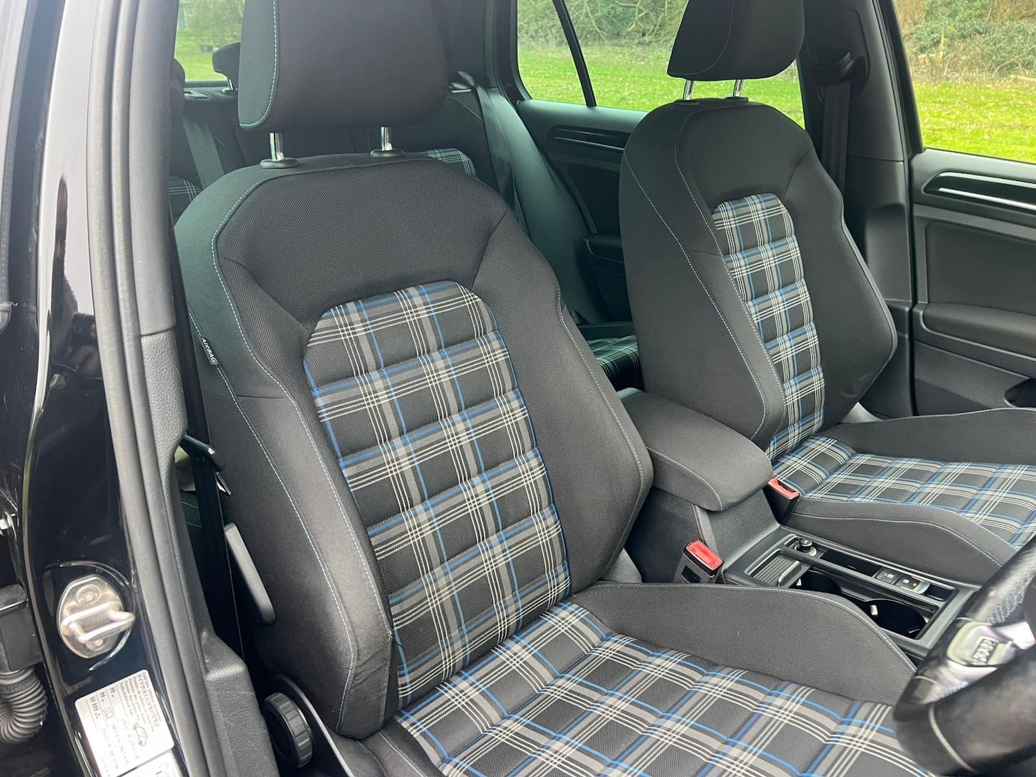 Used Volkswagen Golf 2015 for sale - 77993998: Photo 11