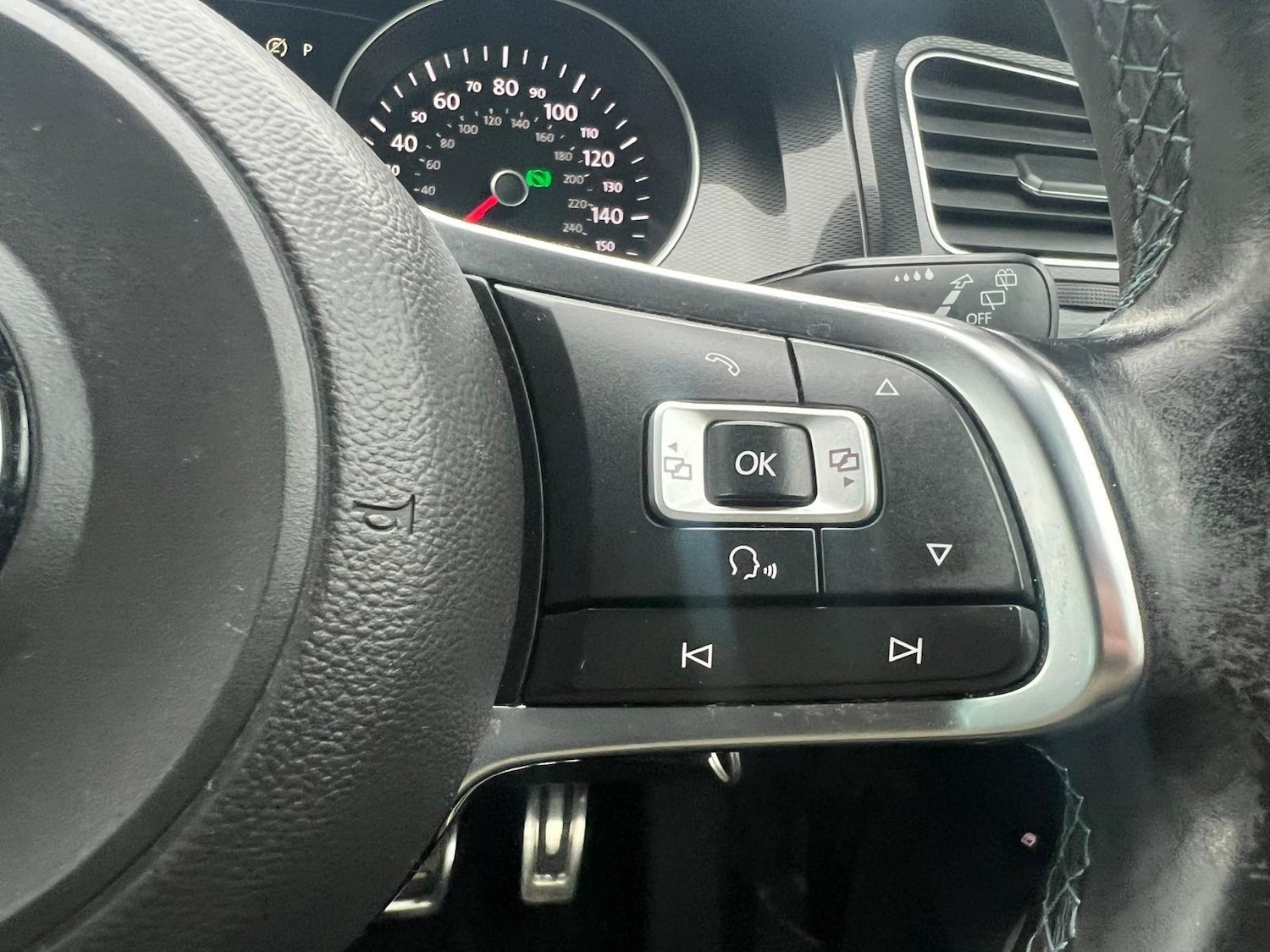 Used Volkswagen Golf 2015 for sale - 77993998: Photo 23