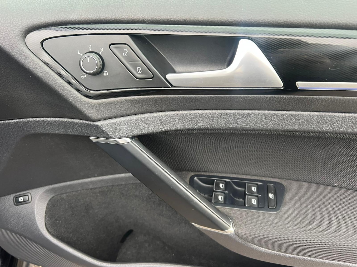 Used Volkswagen Golf 2015 for sale - 77993998: Photo 31