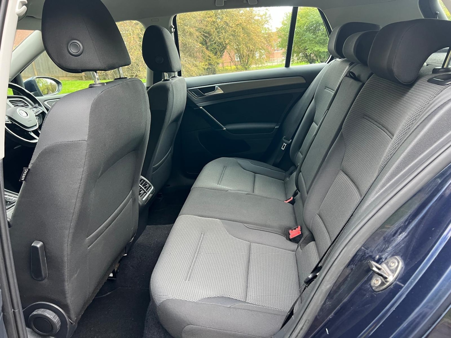 Used Volkswagen Golf 2013 for sale - 76382574: Photo 14