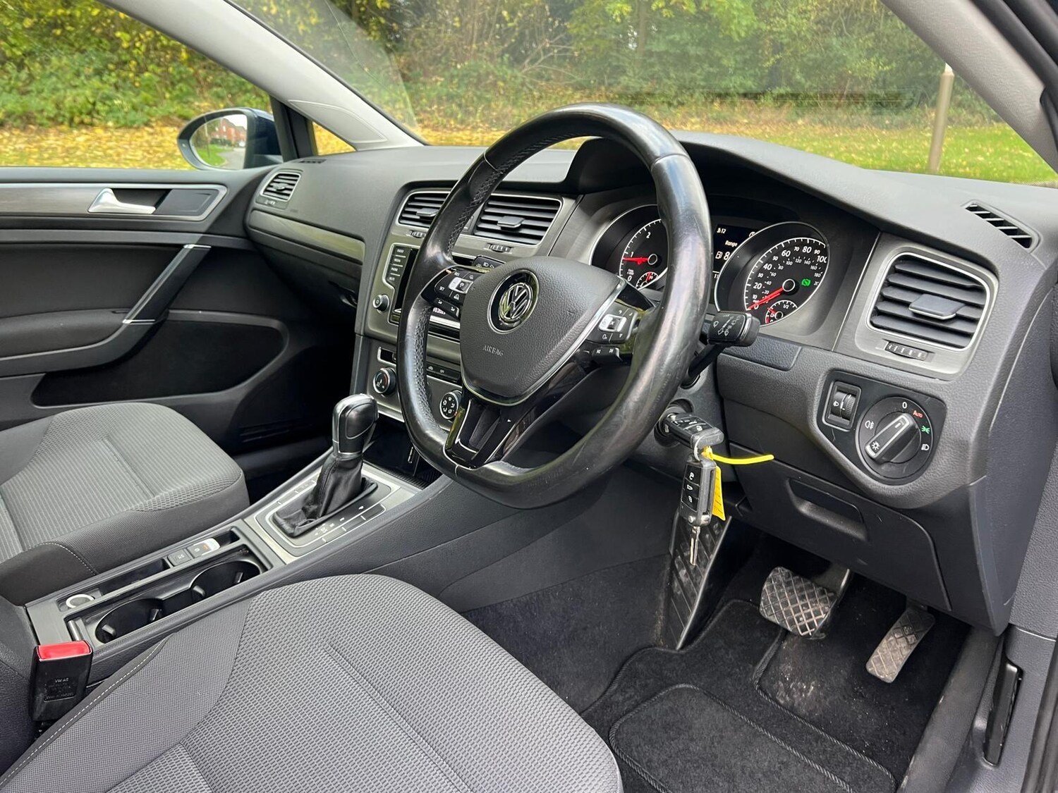 Used Volkswagen Golf 2013 for sale - 76382574: Photo 17