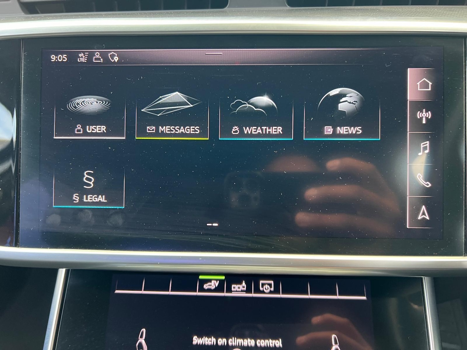 Used Audi A6 Saloon 2021 for sale - 76382582: Photo 21