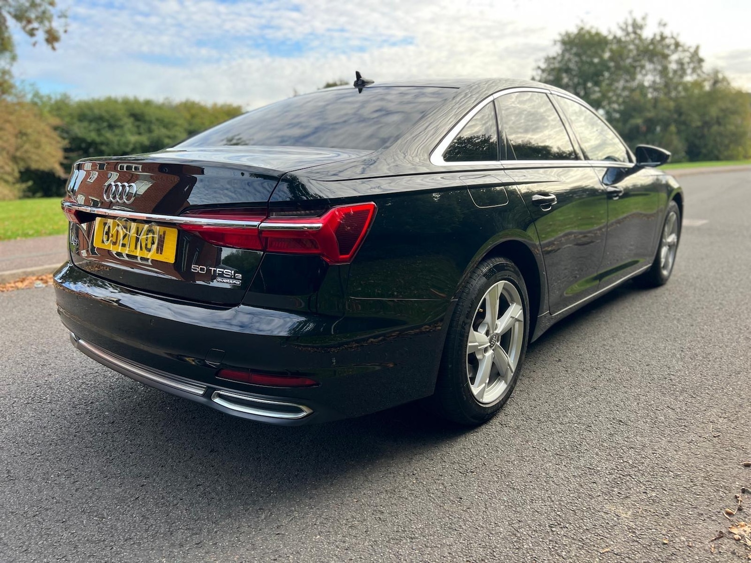 Used Audi A6 Saloon 2021 for sale - 76382582: Photo 6