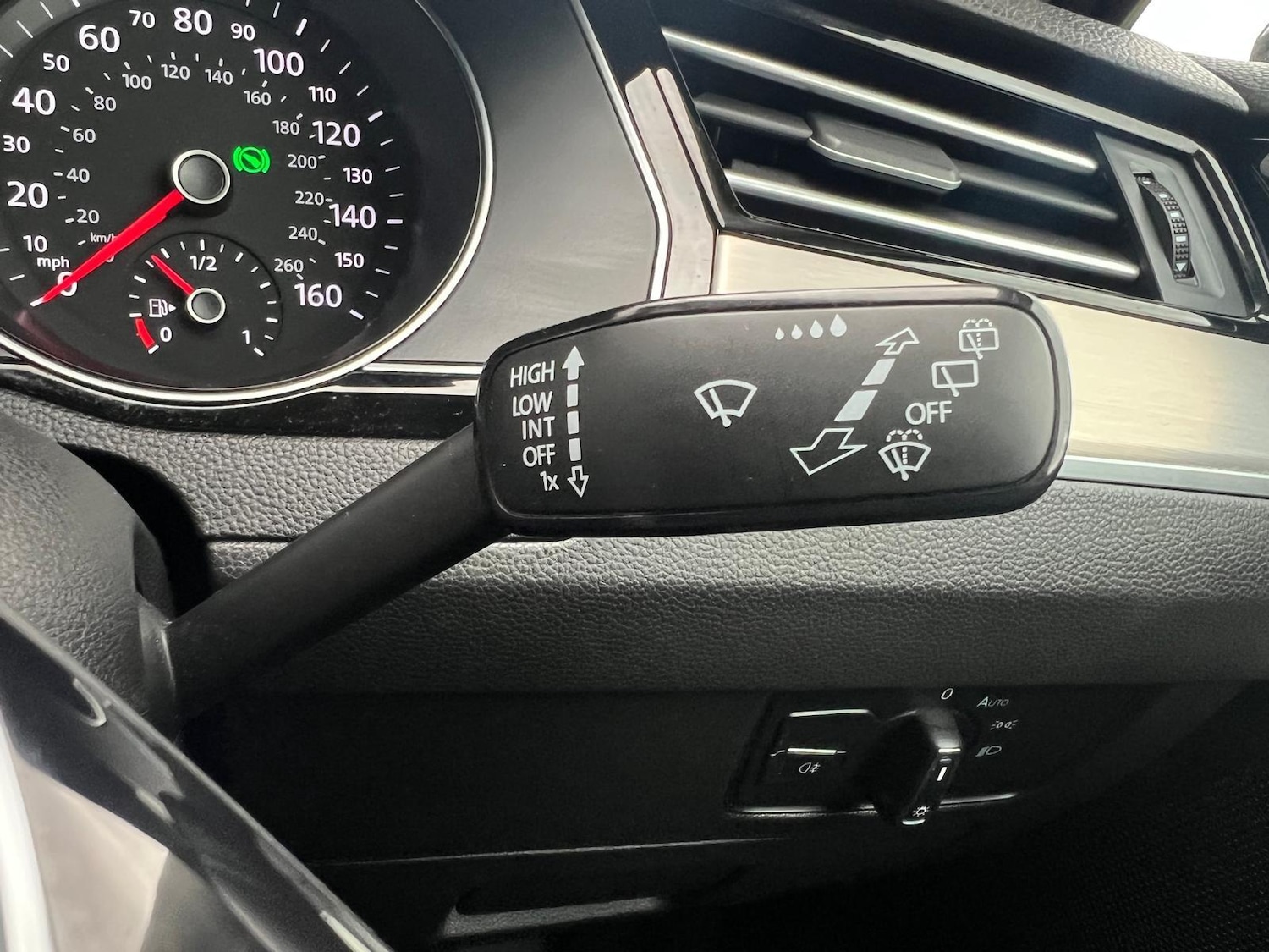 Used Volkswagen Passat 2017 for sale - 78127650: Photo 33