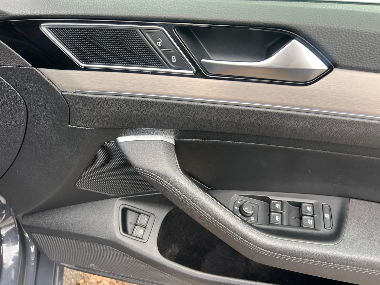 Used Volkswagen Passat 2017 for sale - 78127650: Photo 36