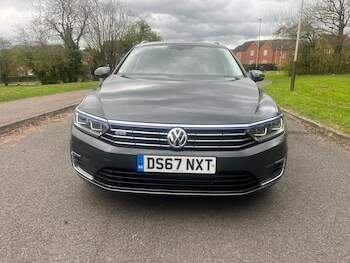 Used Volkswagen Passat 2017 for sale - 78127650: Photo