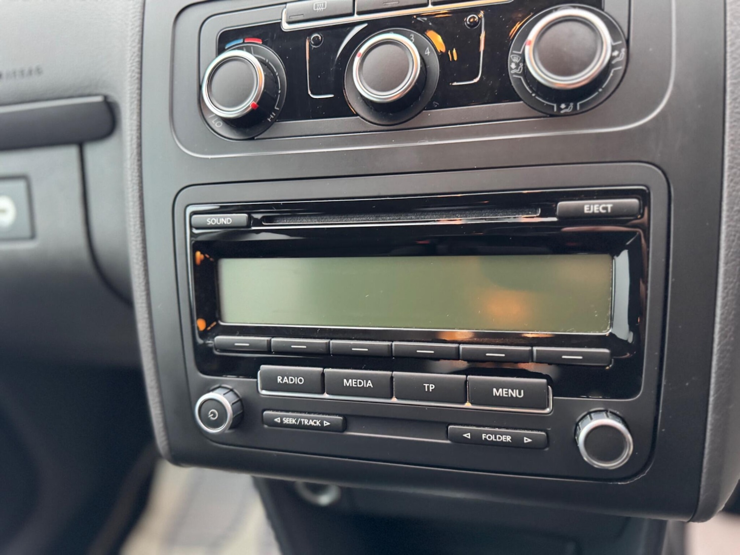 Used Volkswagen Touran 2011 for sale - 77684308: Photo 18