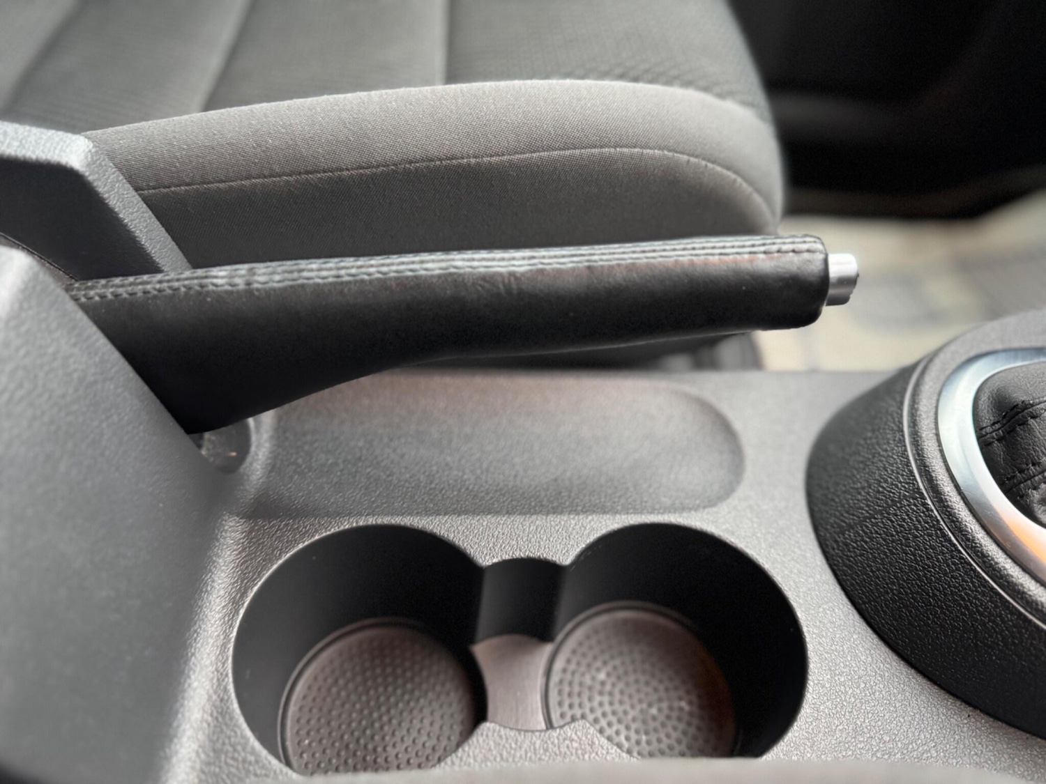 Used Volkswagen Touran 2011 for sale - 77684308: Photo 21