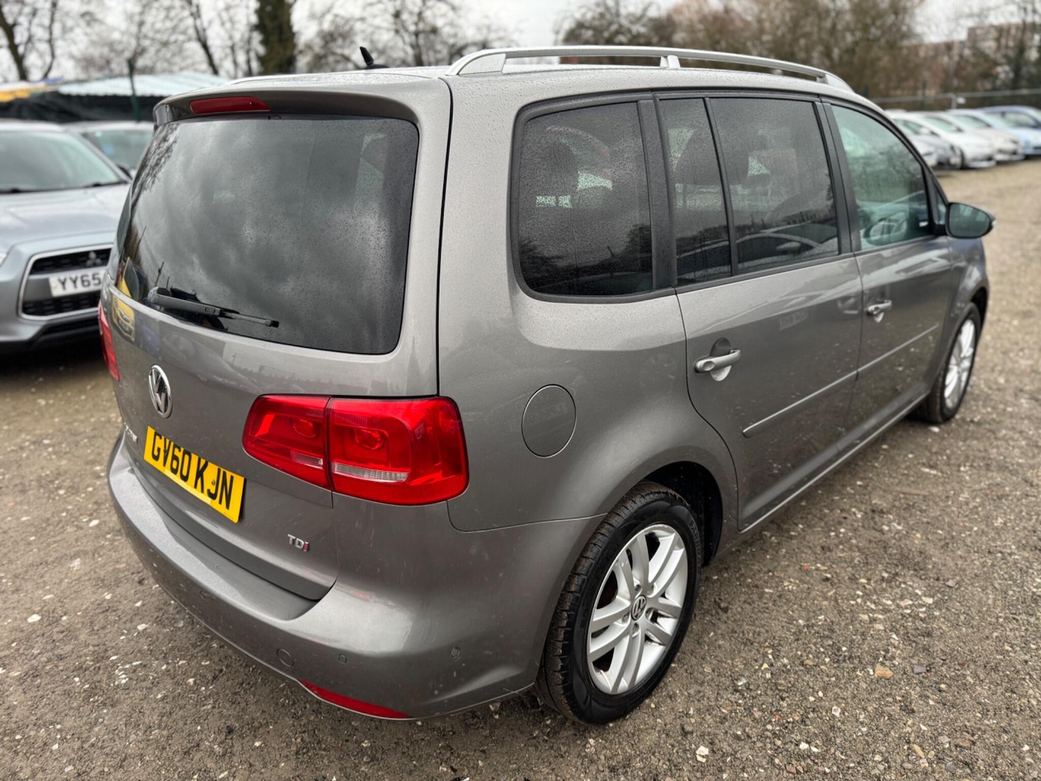 Used Volkswagen Touran 2011 for sale - 77684308: Photo 7