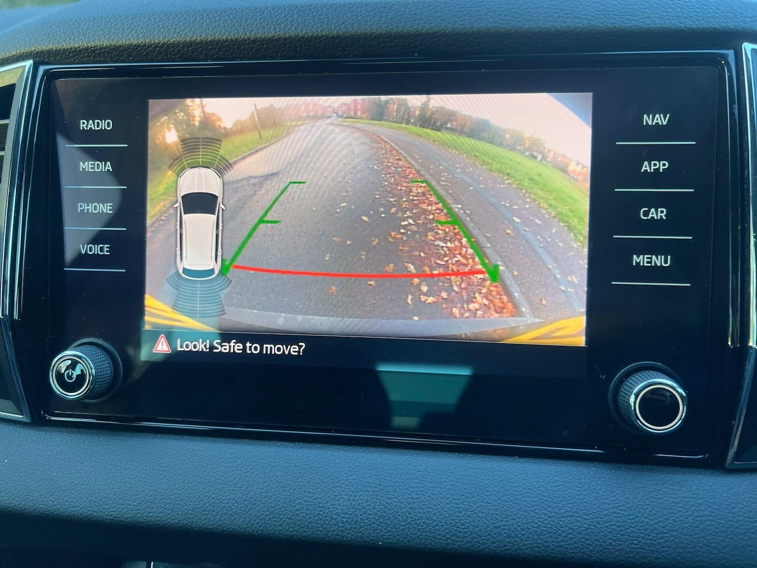 Used Skoda Karoq 2018 for sale - 76855815: Photo 21