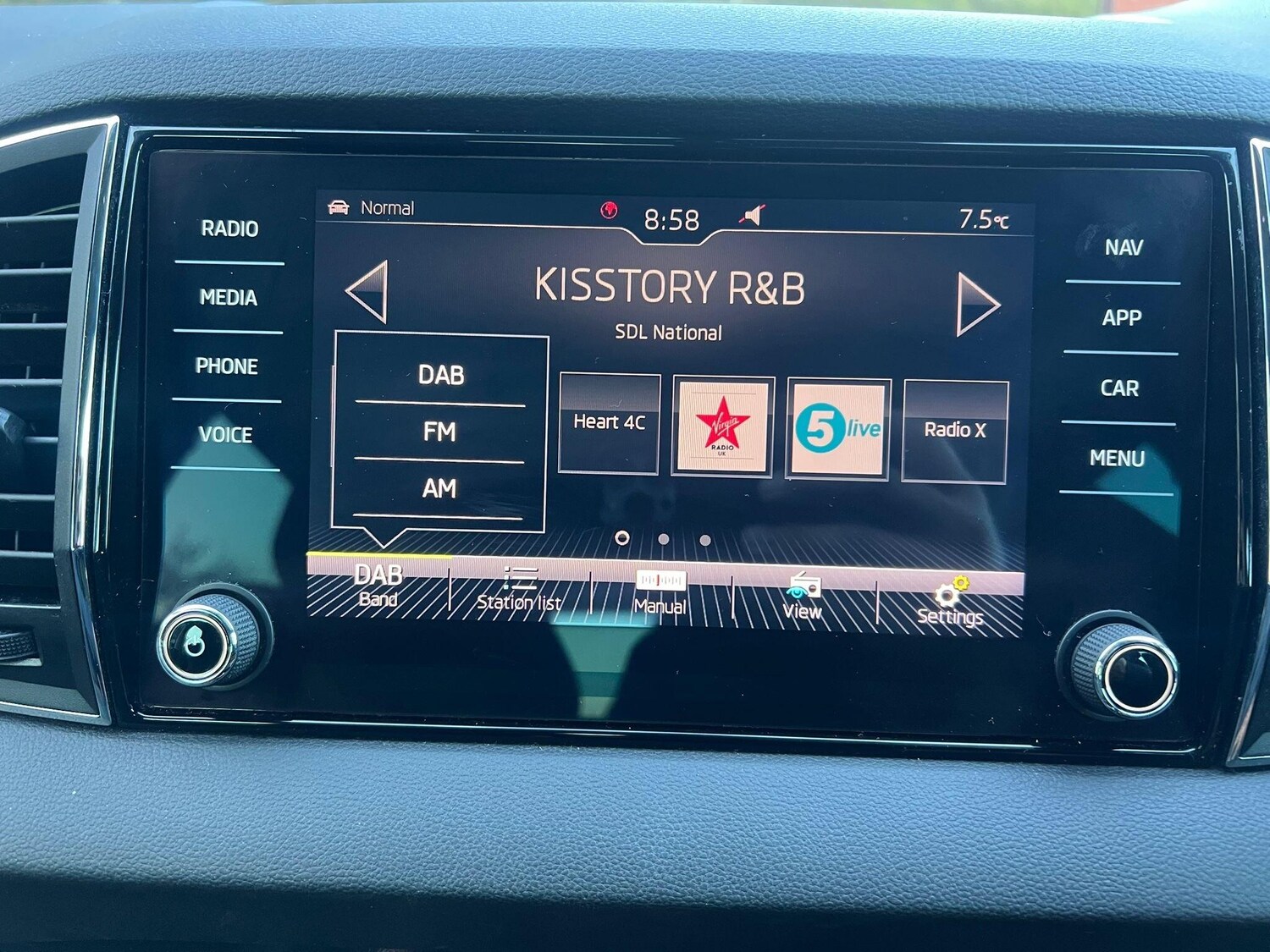 Used Skoda Karoq 2018 for sale - 76855815: Photo 25