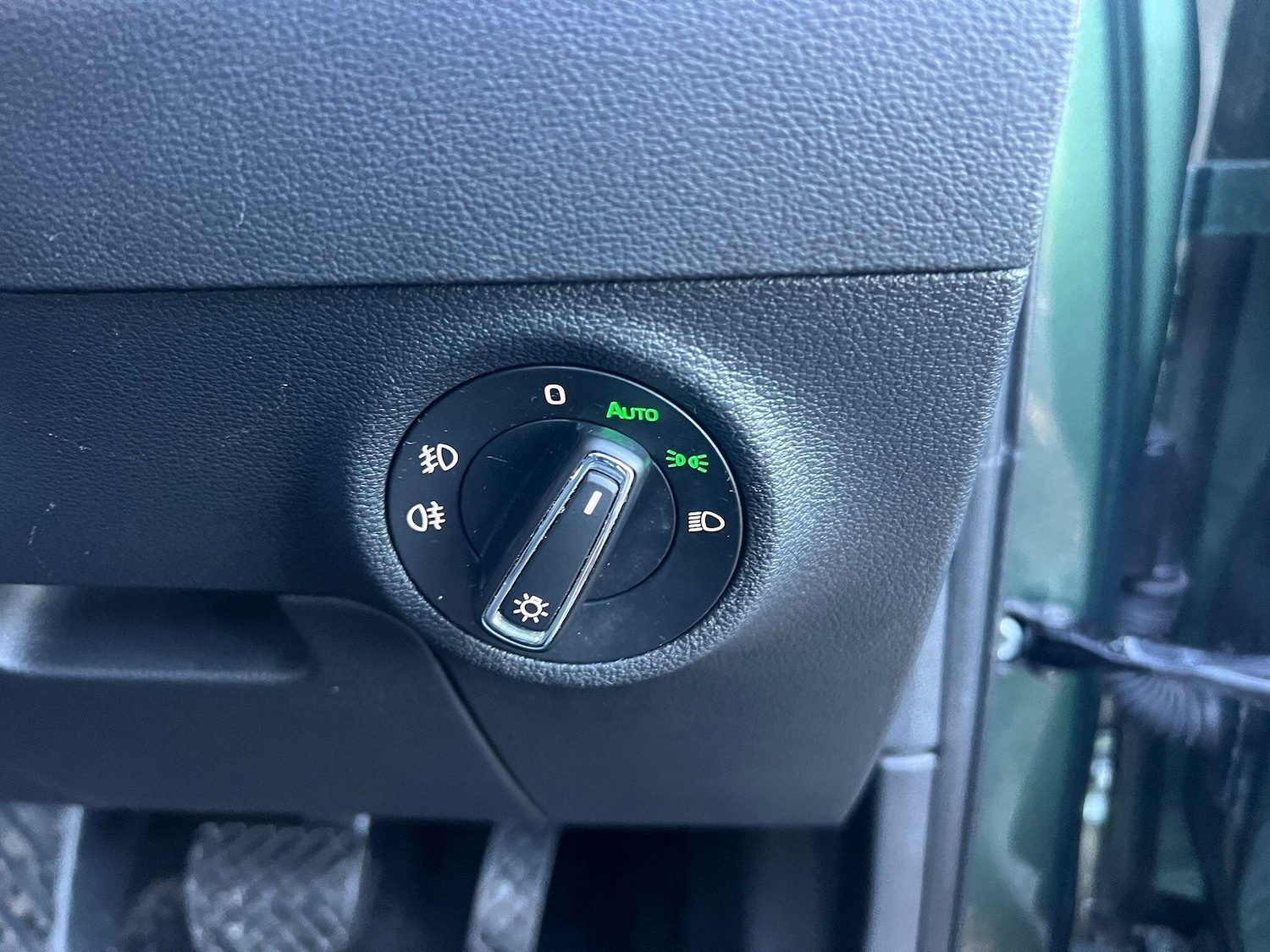 Used Skoda Karoq 2018 for sale - 76855815: Photo 33