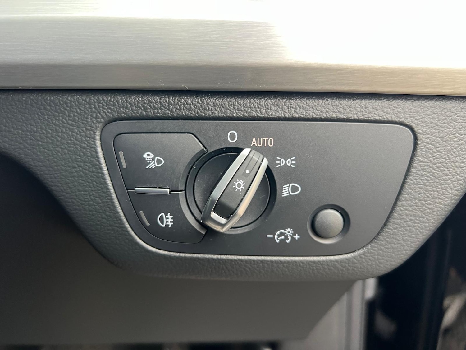 Used Audi Q5 2020 for sale - 76992976: Photo 33