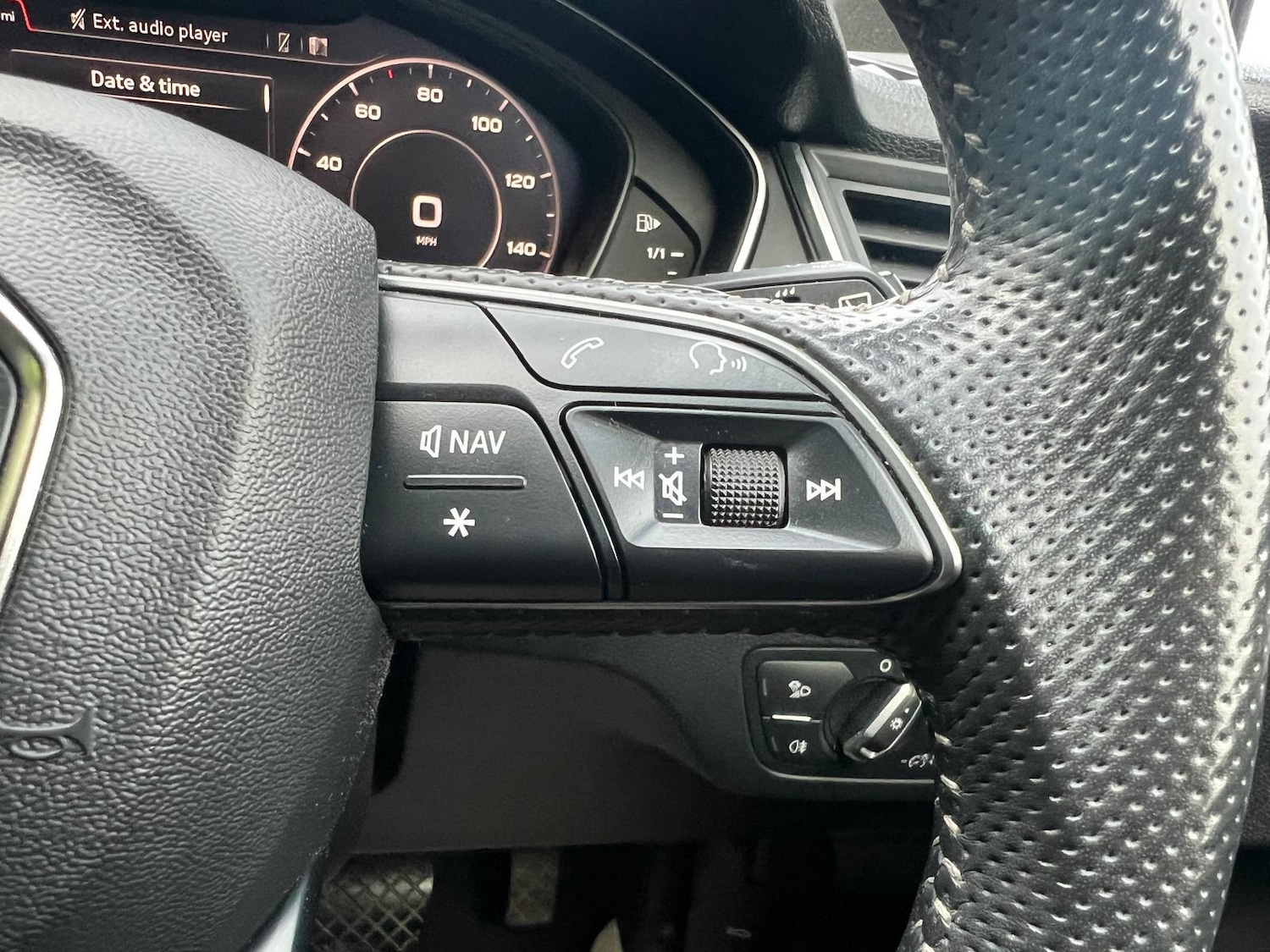 Used Audi Q5 2020 for sale - 76992976: Photo 38