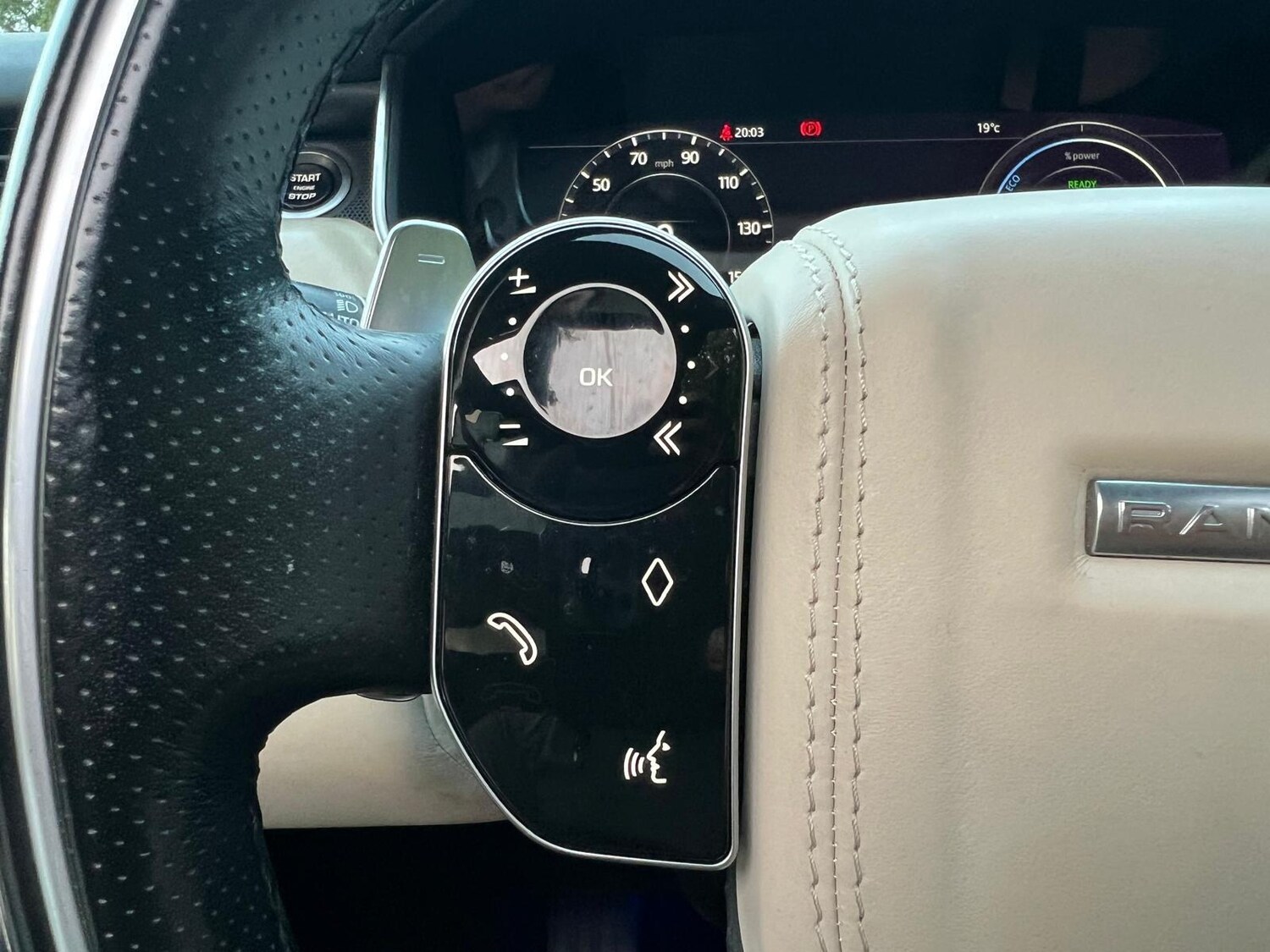 Used Land Rover Range Rover Sport 2018 for sale - 76989741: Photo 18