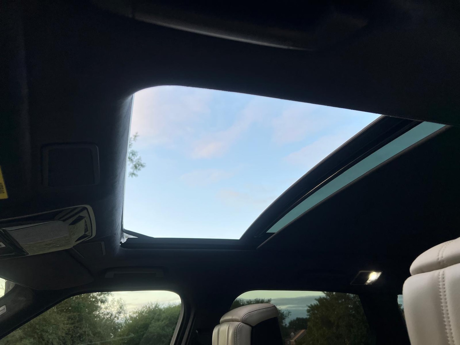 Used Land Rover Range Rover Sport 2018 for sale - 76989741: Photo 47