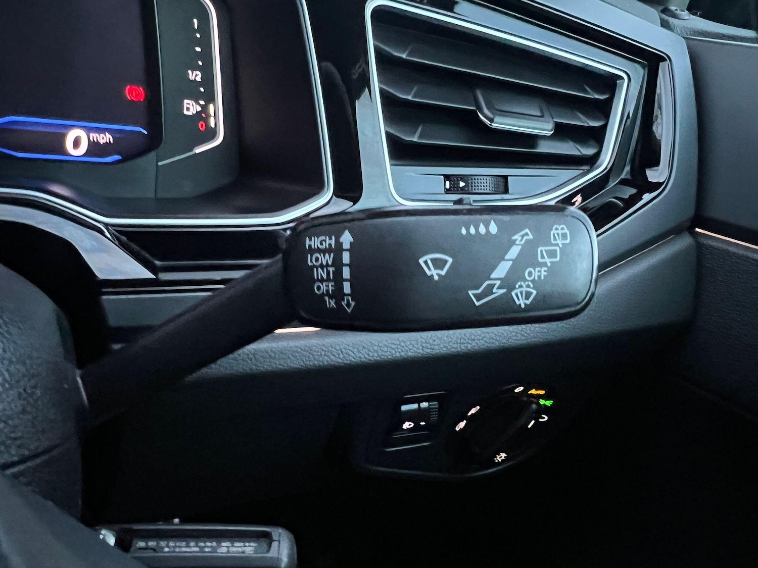 Used Volkswagen Taigo 2022 for sale - 77626270: Photo 33